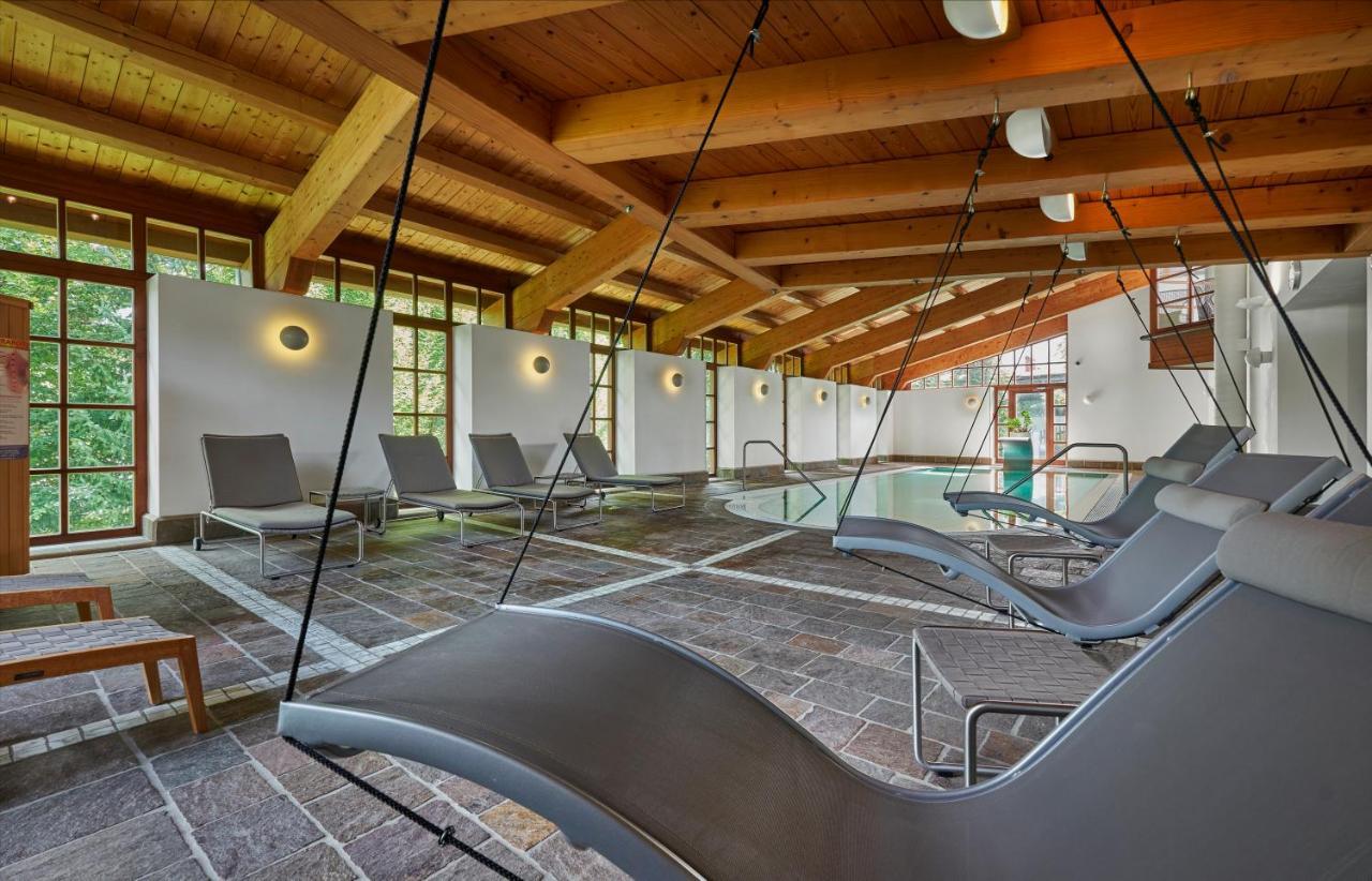 Hotel Zur Waldbahn ซวีเซิล ภายนอก รูปภาพ